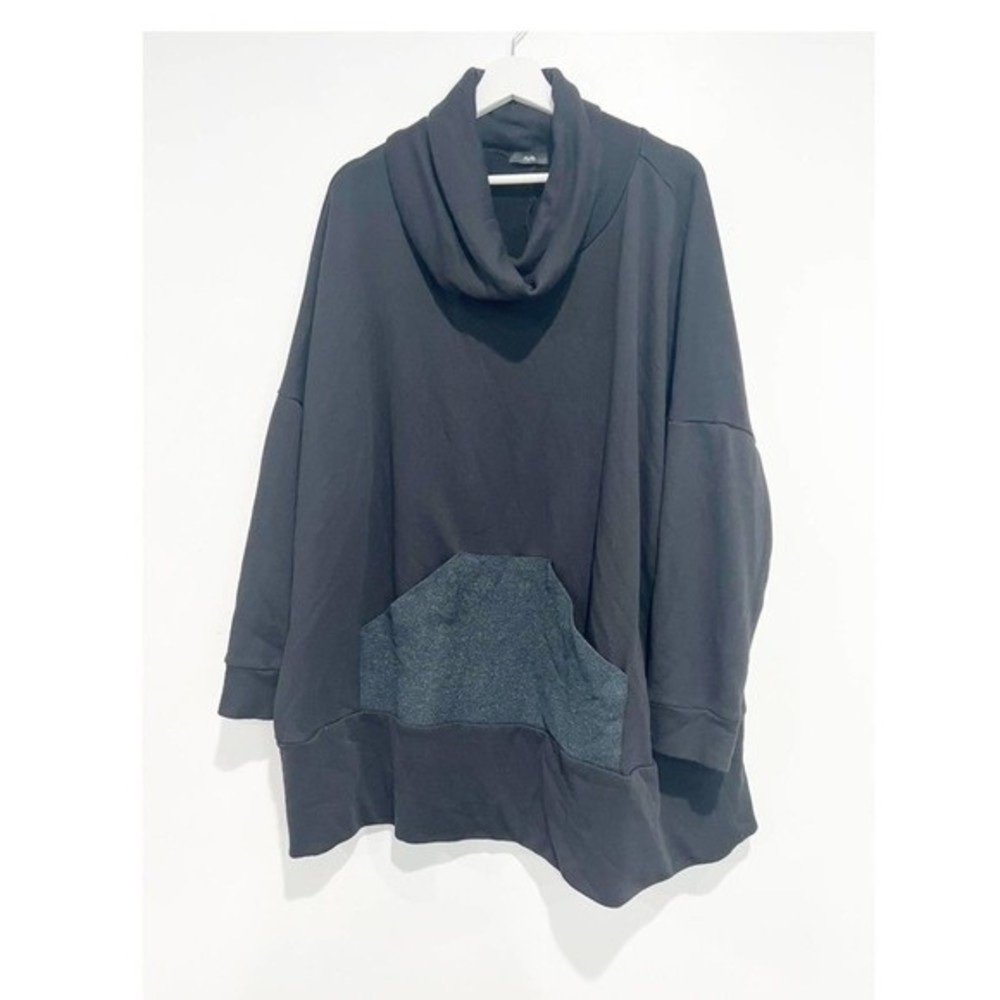 Ruti Black Sweatshirt